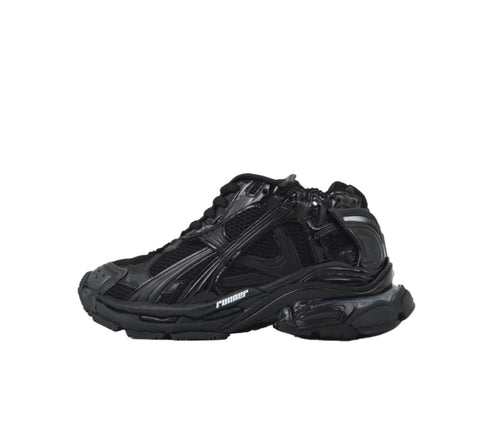 Balenciaga Runner Black (LED) make sure to inform what size you need