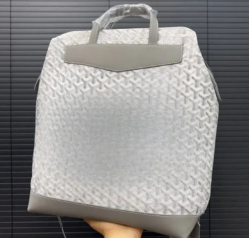 Designer bag Luxury Woman Backpack Classic Leather Handbags Fashionable Backpacks Large Capacity Backpacks Laptop Bags Travel Bags bookbag