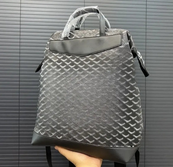 Designer bag Luxury Woman Backpack Classic Leather Handbags Fashionable Backpacks Large Capacity Backpacks Laptop Bags Travel Bags bookbag